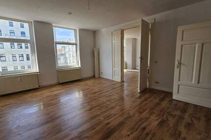 Wohnung Magdeburg Stadtfeld Ost - 2 Zimmer, 82 m&sup2;, 656&euro; | Angebot:25571391