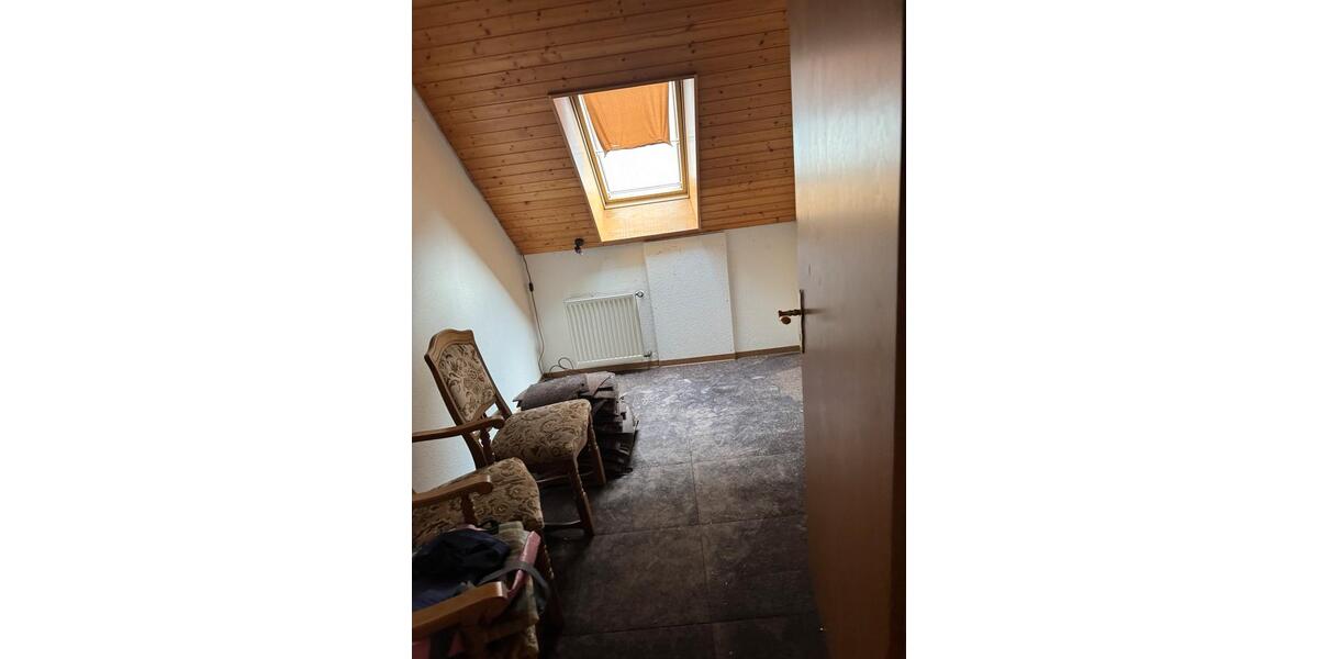 Einfamilienhaus Waltrop - 6 Zimmer, 290 m&sup2;, 3.000&euro; | Angebot:26154315