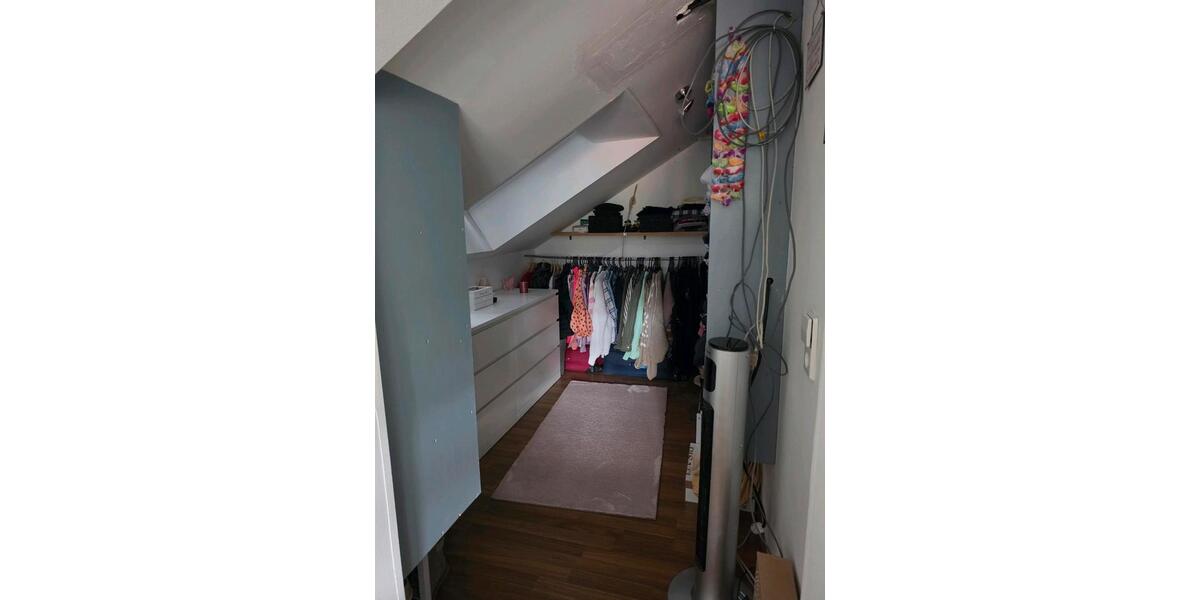 Etagenwohnung Brühl - 4.5 Zimmer, 130 m&sup2;, 450.000&euro; | Angebot:26836515