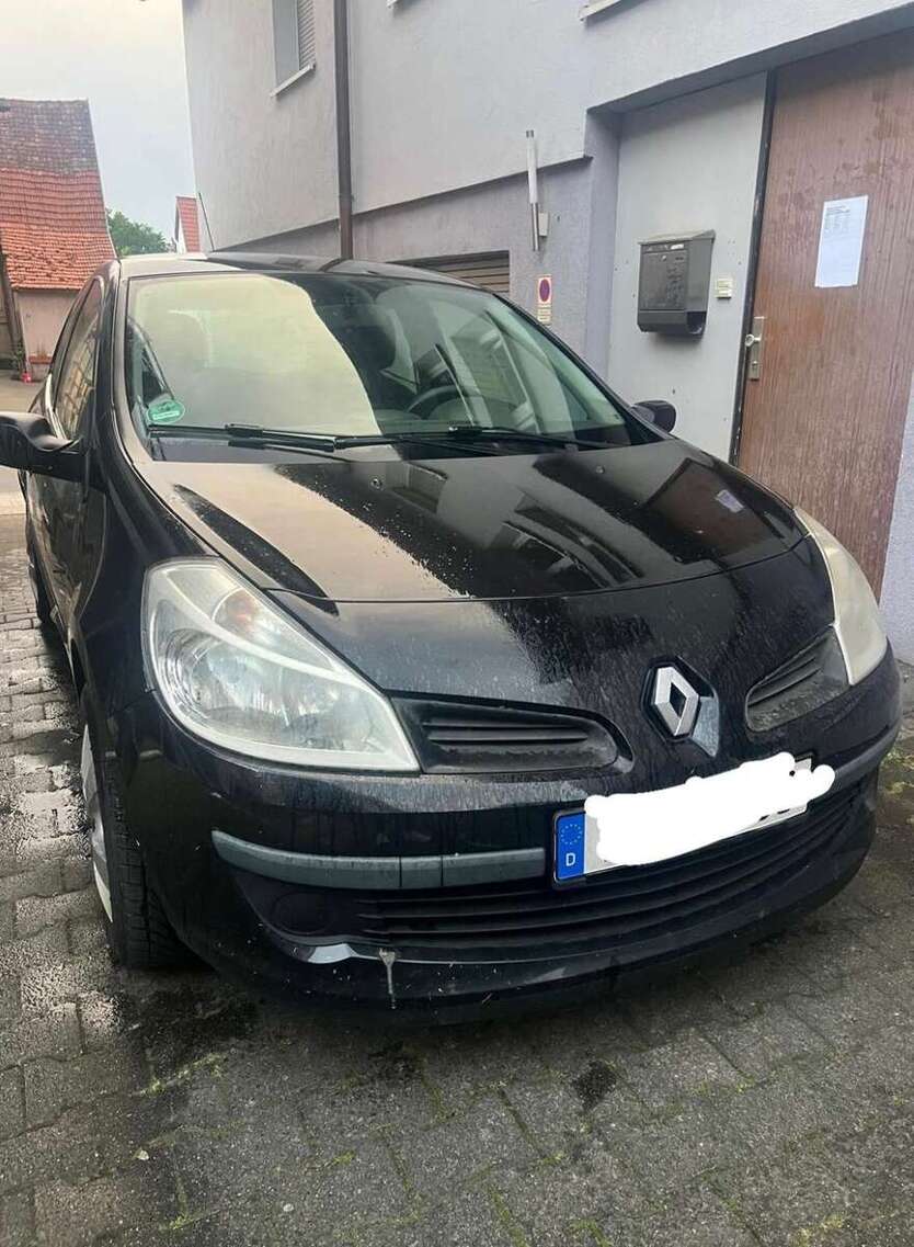 Renault Clio 259.000 km 1.000 € Neckartailfingen 72666