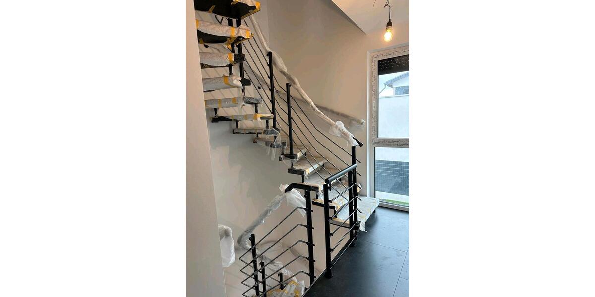 Doppelhaushälfte Kirchlengern - 4 Zimmer, 206 m&sup2;, 2.050&euro; | Angebot:26102696