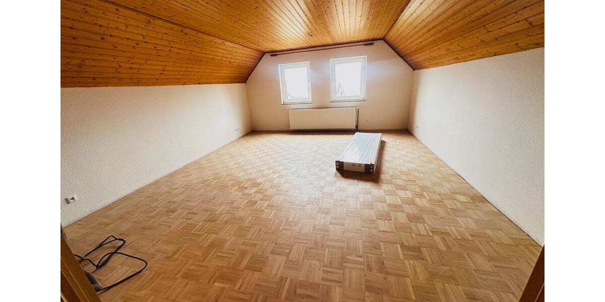 Maisonettenwohnung Burgdorf - 5 Zimmer, 120 m&sup2;, 850&euro; | Angebot:25234900