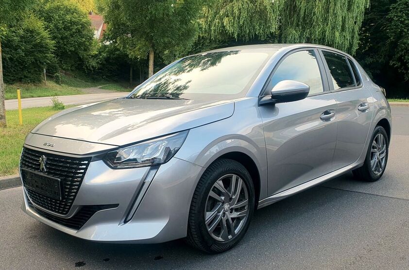 Peugeot 208 116.900 km 11.900 € Schmalkalden 98574