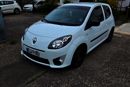 Renault Twingo 64.000 km 2.000 &euro; Gera 07549