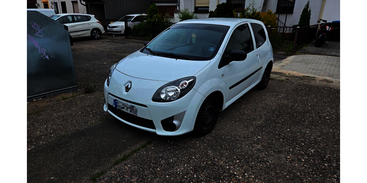Renault Twingo 64.000 km 2.000 &euro; Gera 07549
