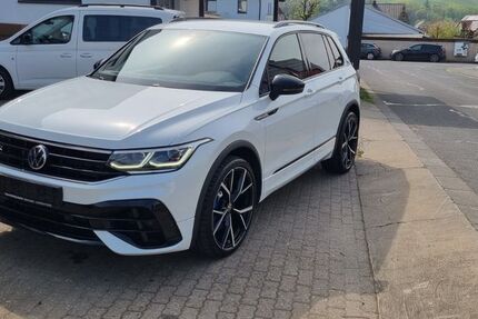 VW Tiguan 82.900 km 34.990 &euro; Stammheim 97509