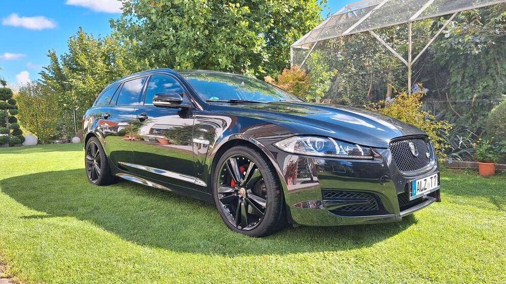 XF