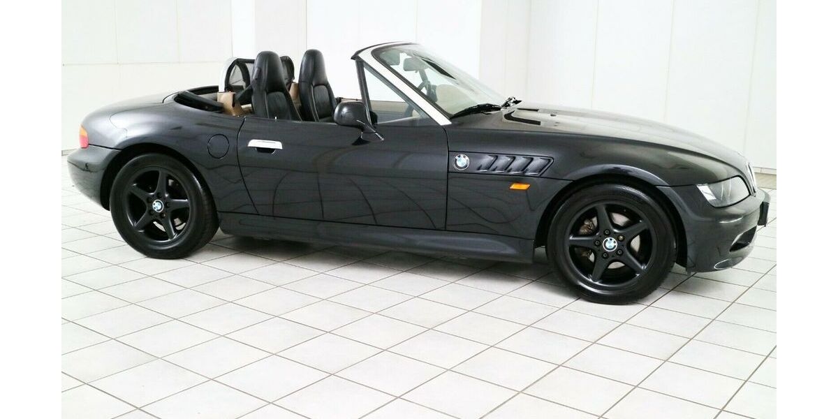 BMW Z3 55.000 km 14.900 &euro; Unterumbach 85235