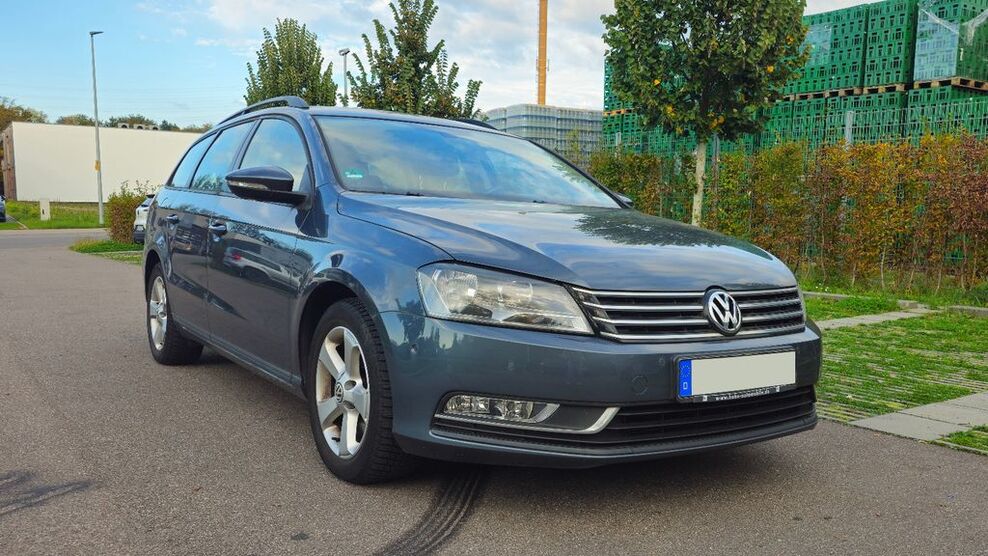 VW Passat 195.000 km 4.400 € Weinstadt 71384