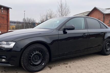 Audi A4 221.000 km 10.300 &euro; Lübeck 23554