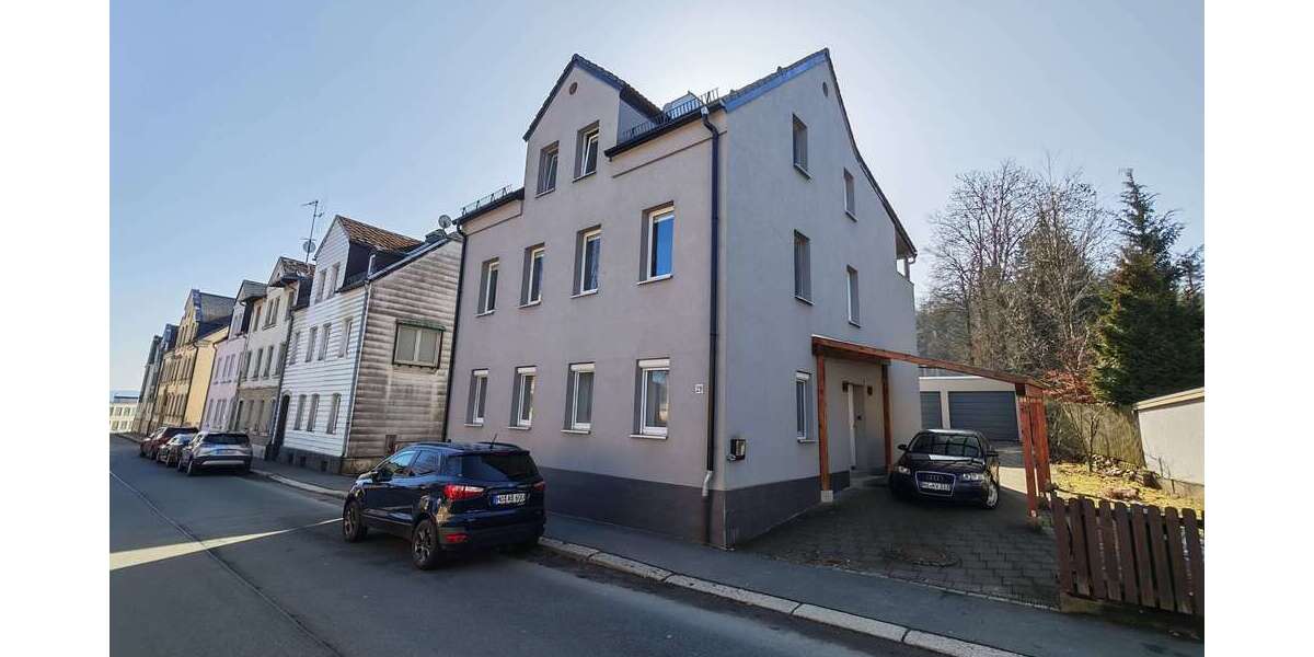 Einfamilienhaus Helmbrechts - 7 Zimmer, 170 m&sup2;, 360.000&euro; | Angebot:25276959