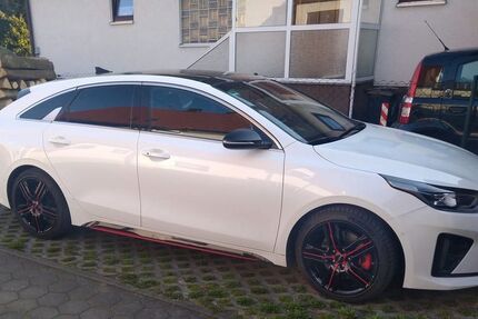 Kia pro ceed / ProCeed 91.000 km 19.100 &euro; Thierhaupten 86672