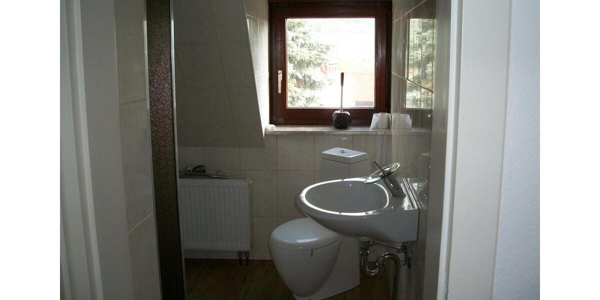Einfamilienhaus Höxter - 10 Zimmer, 225 m&sup2;, 379.000&euro; | Angebot:27157929