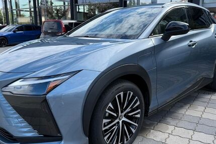 Lexus RZ 9.211 km 42.980 &euro; Amberg 92224