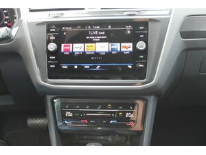 VW Tiguan 2,0 TDi 4-Mo DSG Navi AHK SOFORT !! 10 km 43.300 € Bonn 53225