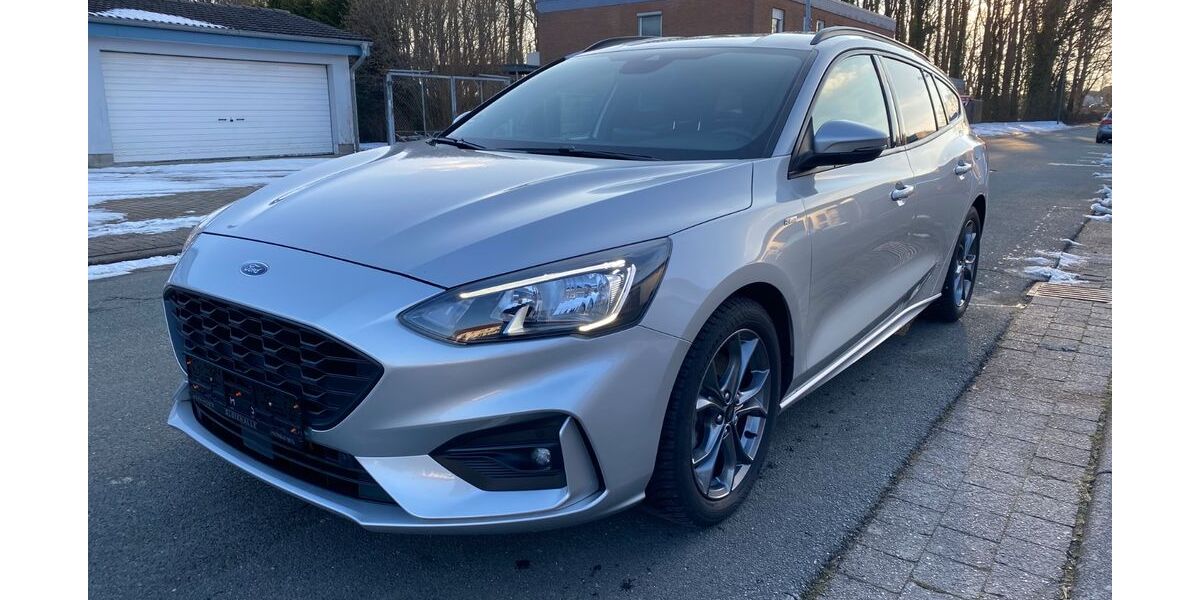 Ford Focus 156.602 km 9.990 &euro; Loxstedt 27612