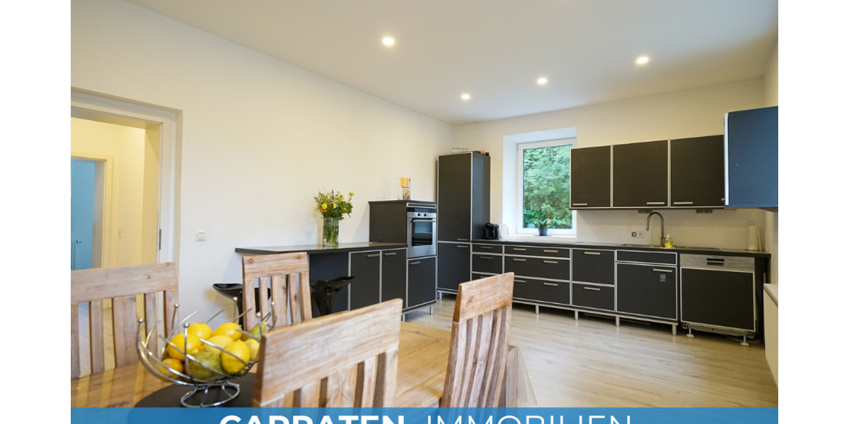 Provisionsfrei: Stilvolle 4-Zimmer-Erdgeschosswohnung – saniert, Keller & 2 Stellplätze 4 zimmer