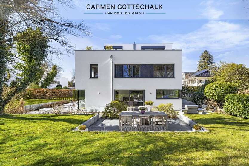 Haus zum Kaufen in Tutzing 2.350.000 € 220 m²