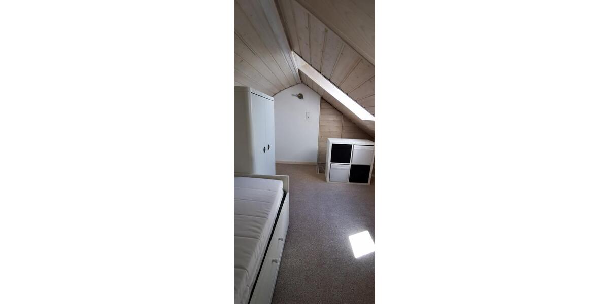 Dachgeschoßwohnung Ingolstadt Münchener Straße - 1.5 Zimmer, 40 m&sup2;, 600&euro; | Angebot:25435850