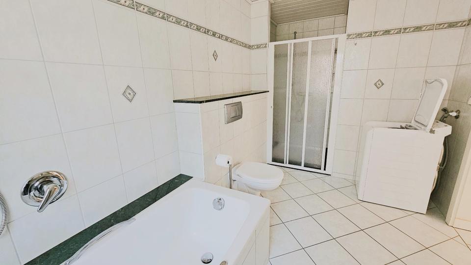 Einfamilienhaus Gräfenhainichen - 7 Zimmer, 145 m&sup2;, 210.000&euro; | Angebot:26886539