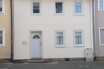 Haus Fulda - 5 Zimmer, 150 m&sup2;, 645.000&euro; | Angebot:24978632