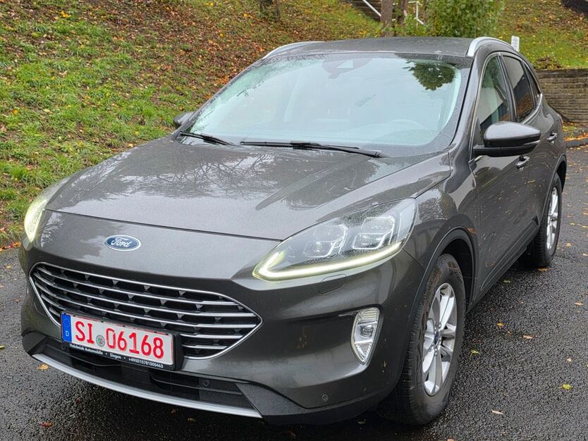 Ford Kuga 136.100 km 16.900 € Siegen 57074