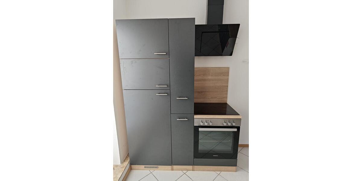 Dachgeschoßwohnung Hambühren - 1 Zimmer, 30 m&sup2;, 350&euro; | Angebot:25483264