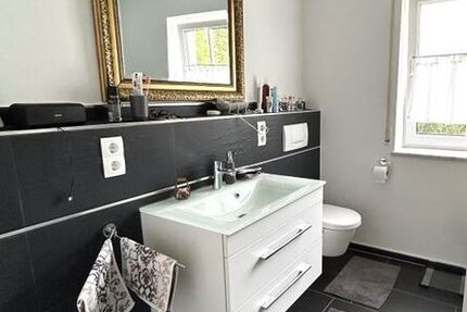 Provisionsfrei* Helle 3-Zimmerwohnung mit Südbalkon & Tiefgarage 3 zimmer