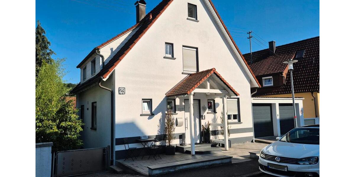 Einfamilienhaus Hüttlingen - 7 Zimmer, 138 m&sup2;, 469.000&euro; | Angebot:26958640