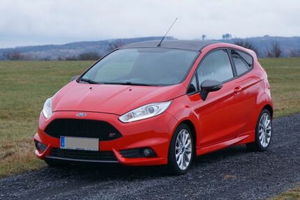 Ford Fiesta 124.609 km 7.199 &euro; Norken 57629