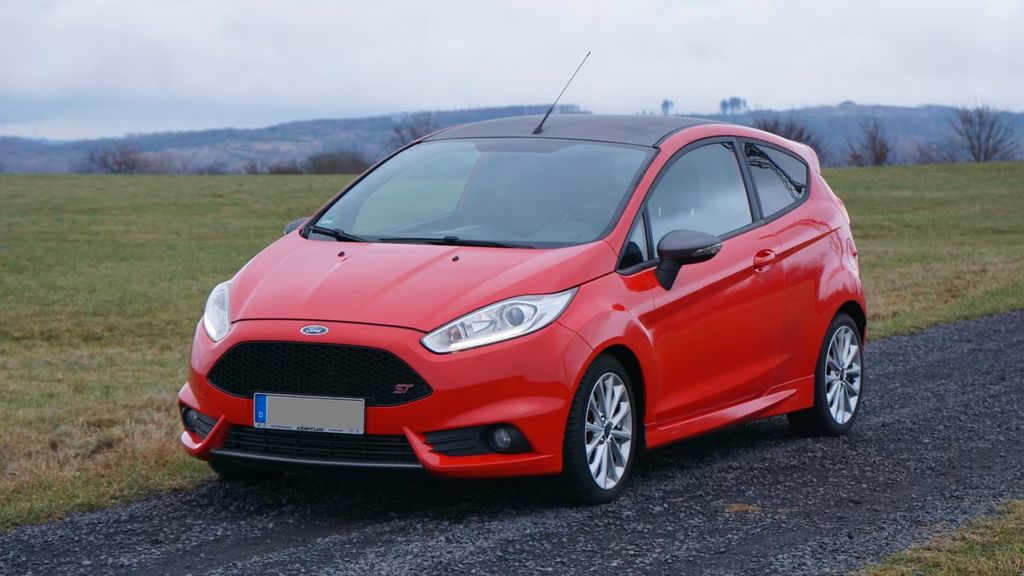 Ford Fiesta 124.609 km 7.199 &euro; Norken 57629