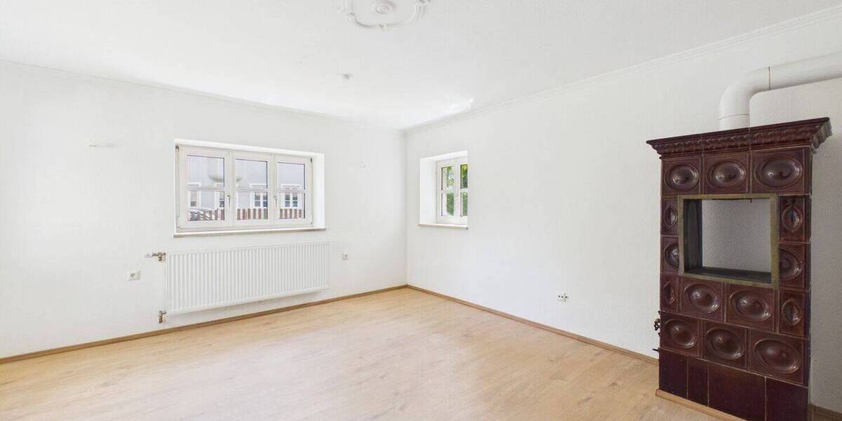 Einfamilienhaus Landshut Berg - 9 Zimmer, 230 m&sup2;, 995.000&euro; | Angebot:26798186