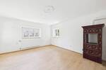 Einfamilienhaus Landshut Berg - 9 Zimmer, 230 m&sup2;, 995.000&euro; | Angebot:26798186