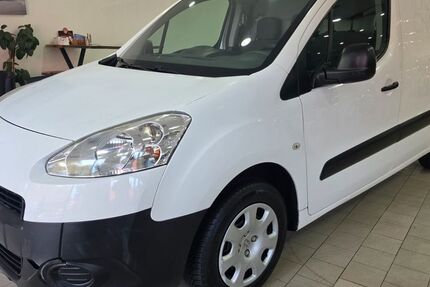 Peugeot Partner 201.000 km 3.900 &euro; Recklinghausen 45661