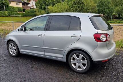 VW Golf Plus 182.000 km 5.100 &euro; Büdingen 63654