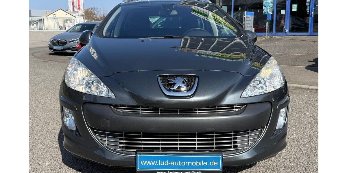 Peugeot 308 134.564 km 3.980 &euro; Leipzig 04209