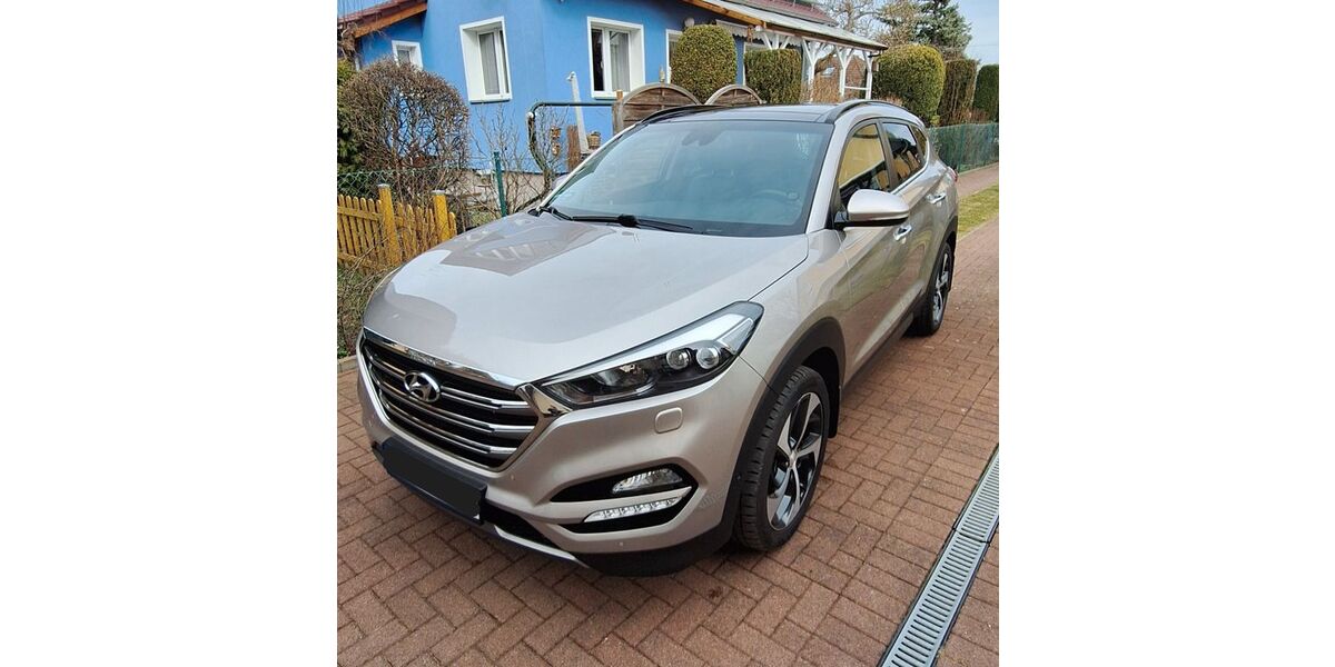Hyundai TUCSON 66.708 km 17.800 &euro; Berlin 12355