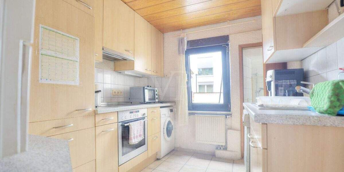 Mehrfamilienhaus, Wohnhaus Heilbronn / Böckingen Böckingen - 9 Zimmer, 160 m&sup2;, 385.000&euro; | Angebot:25775712