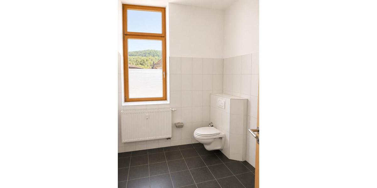 Etagenwohnung Heilbad Heiligenstadt - 6 Zimmer, 138 m&sup2;, 828&euro; | Angebot:26674284