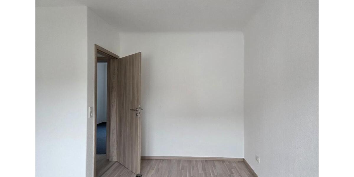 Erdgeschoßwohnung Schmelz - 5 Zimmer, 124 m&sup2;, 780&euro; | Angebot:26408963