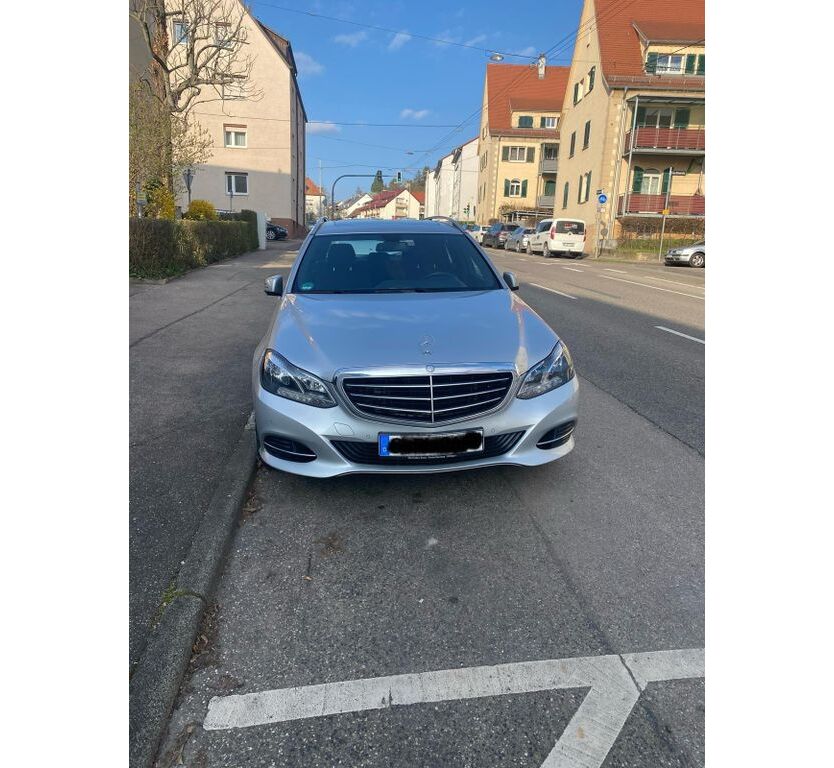 E 220