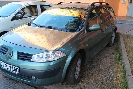 Renault Megane 71.000 km 2.900 € Berlin 13057