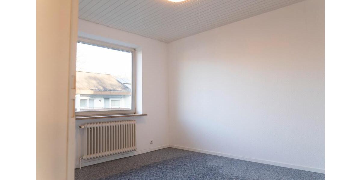 Reihenhaus Plön - 4 Zimmer, 121 m&sup2;, 1.750&euro; | Angebot:26162575