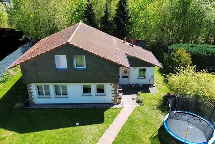 Haus Homberg (Efze) - 5 Zimmer, 120 m&sup2;, 279.000&euro; | Angebot:26588389