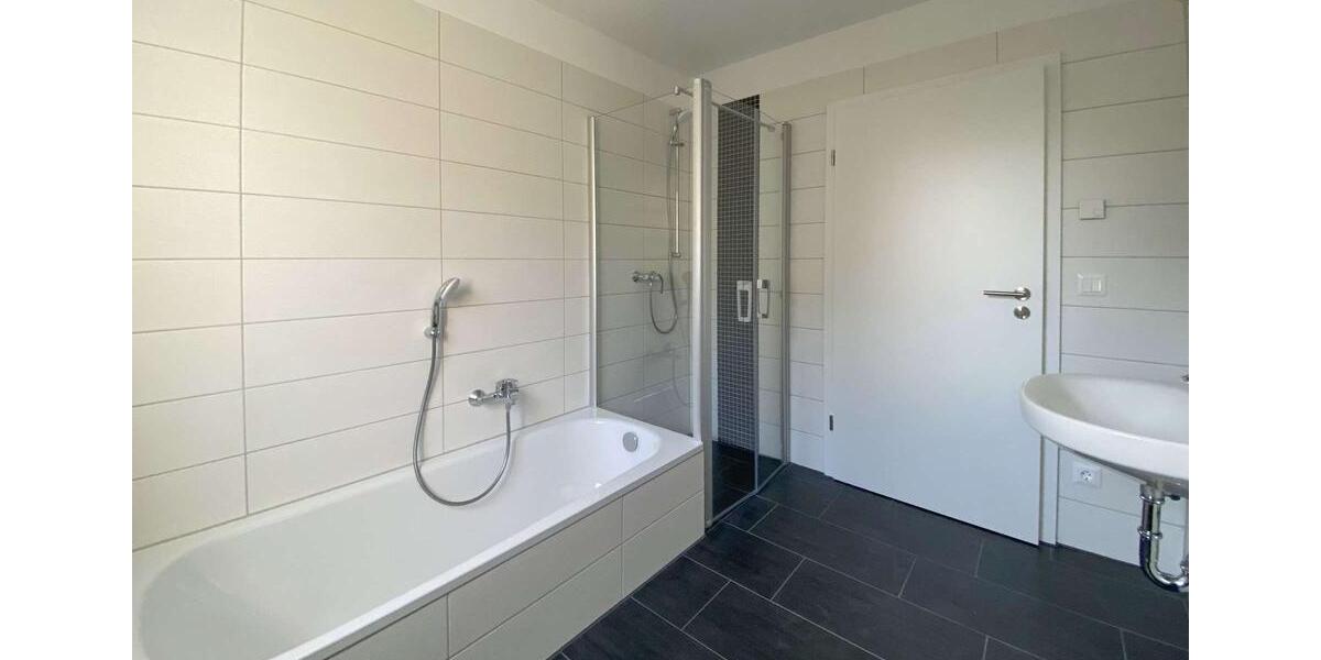 Erdgeschoßwohnung Delitzsch - 3 Zimmer, 88 m&sup2;, 1.030&euro; | Angebot:24976477