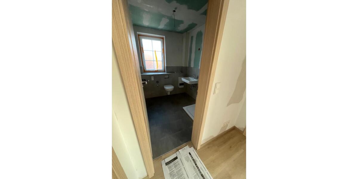 Neubau nachhaltige helle Wohnung DG Besichtgung erst ab der 07KW! 2 zimmer