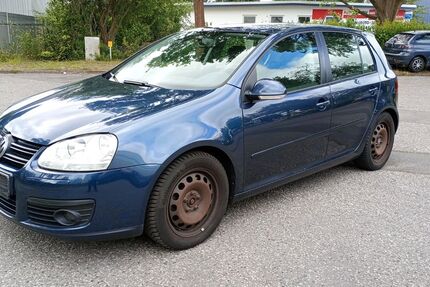 VW Golf 214.000 km 2.199 &euro; Bargteheide bei Hamburg 22941