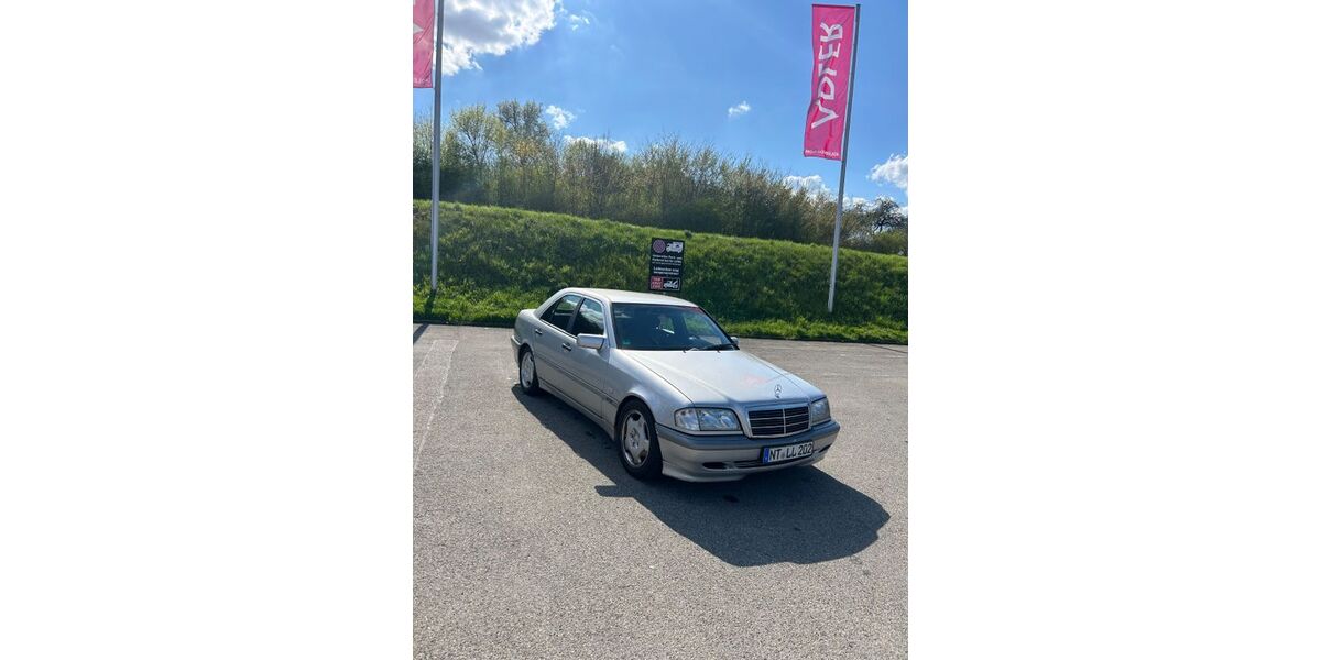 Mercedes-Benz C 180 155.000 km 3.100 &euro; Neckartenzlingen 72654
