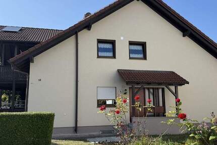 Ruhig und sonnig gelegenes Mehrfamilienhaus mit 2 Ferienwohnungen, Finanzierungsangebot 8 zimmer