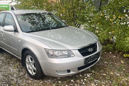 Hyundai SONATA 85.000 km 3.650 &euro; Kirchheim 85551